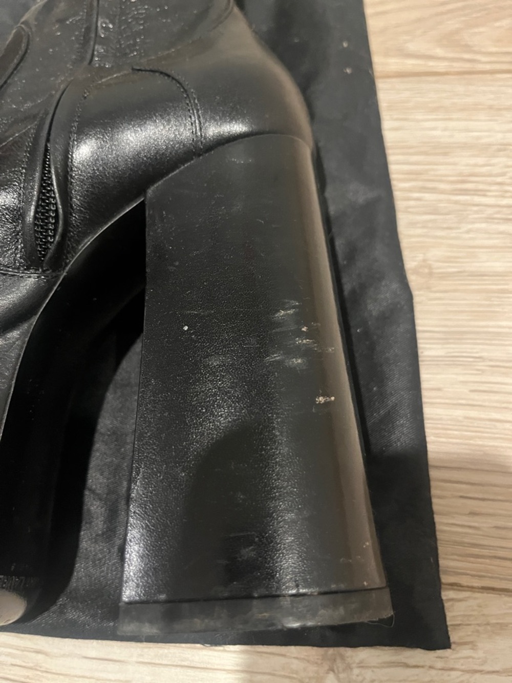 Saint Laurent “Billy” Black Leather Platform Ankle Boots - Picture 13 of 13